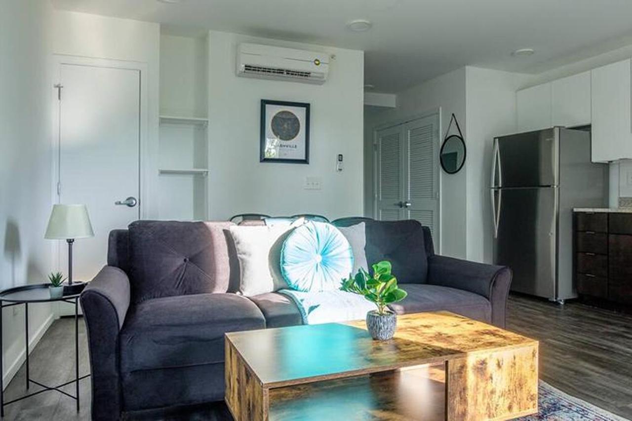 Frontdesk Fairfax Flats West End Nashville Ruang foto