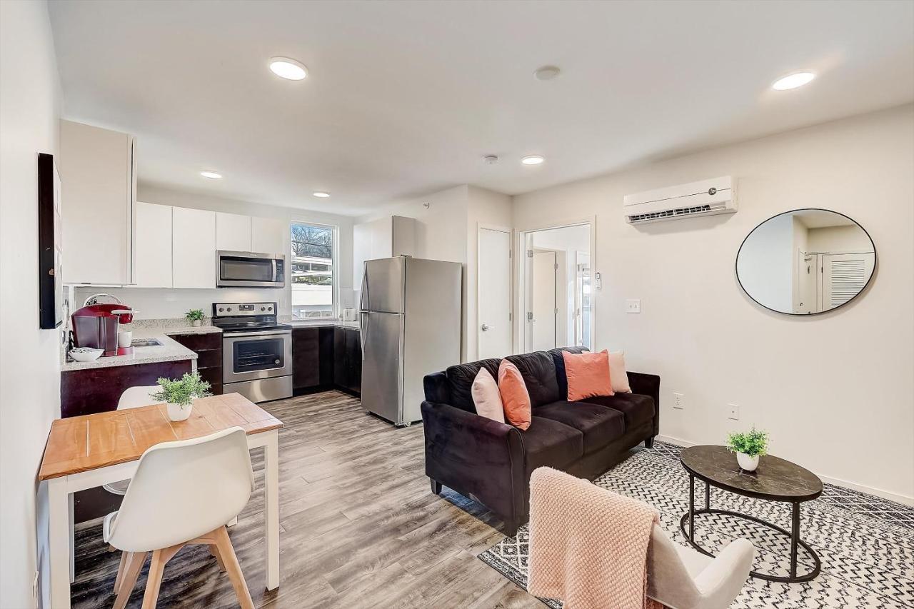 Frontdesk Fairfax Flats West End Nashville Bagian luar foto